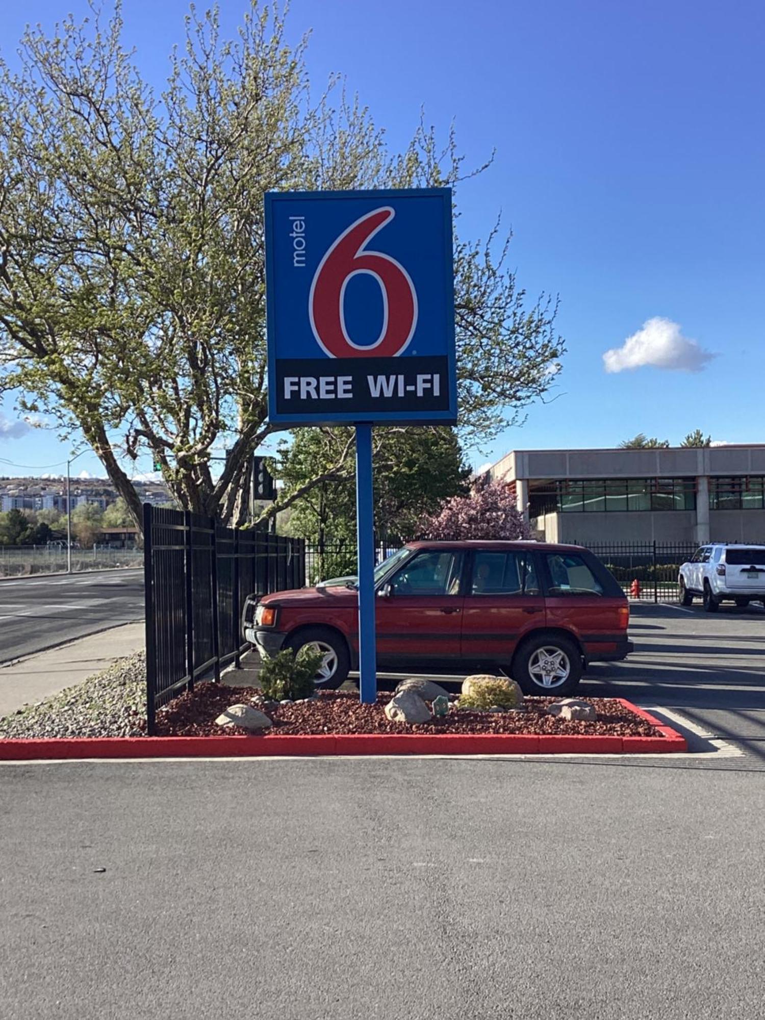 Motel 6-Reno, Nv - Livestock Events Center Exterior foto